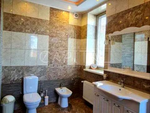 будинок за адресою Сергія Колоса