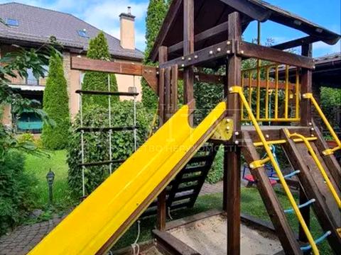 будинок за адресою Сергія Колоса