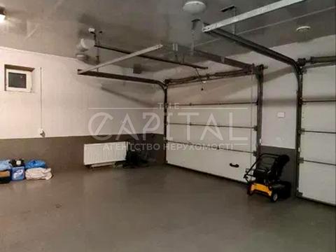 будинок за адресою Сергія Колоса