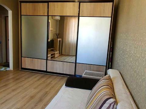 квартира за адресою Академіка Корольова вул., 70