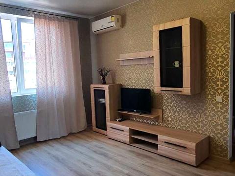 квартира за адресою Академіка Корольова вул., 70