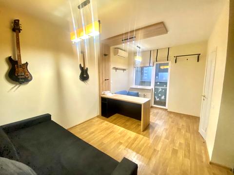 квартира по адресу Драгоманова ул., 2