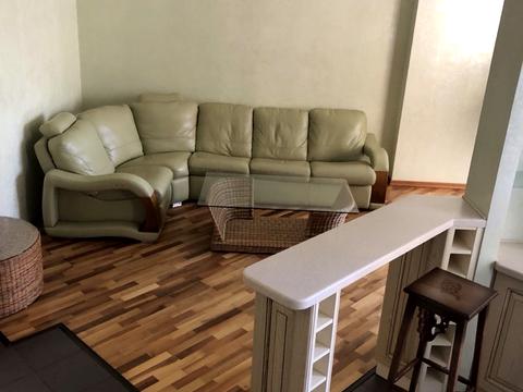 квартира за адресою Олександра Мишуги вул., 2