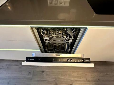 квартира за адресою Набережна Перемоги вул., 42