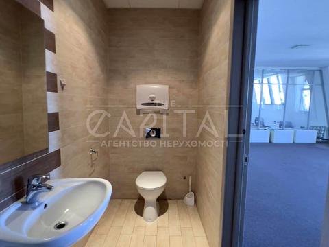 комерційна за адресою Київ, Олеся Гончара вул., 20/21