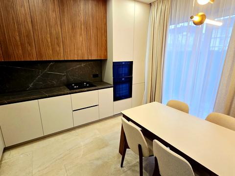 дом по адресу Макарівська ул., 12