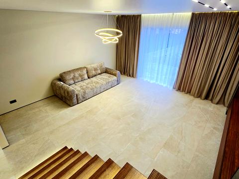 дом по адресу Макарівська ул., 12