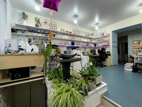 комерційна за адресою Зелена вул., 32