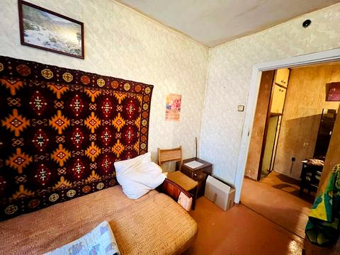 квартира за адресою Миколи Амосова, 8