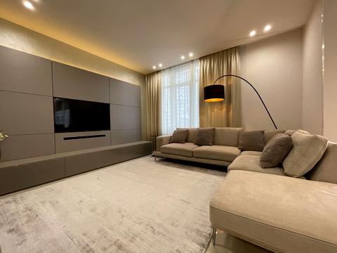 квартира по адресу Андрея Верхогляда ул. (Михайла Драгомирова), 20