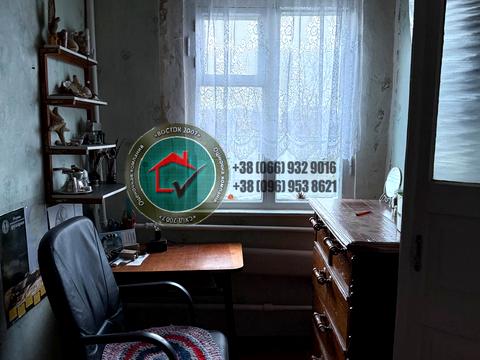 будинок за адресою смт. Коротич, Покровська вул., 11