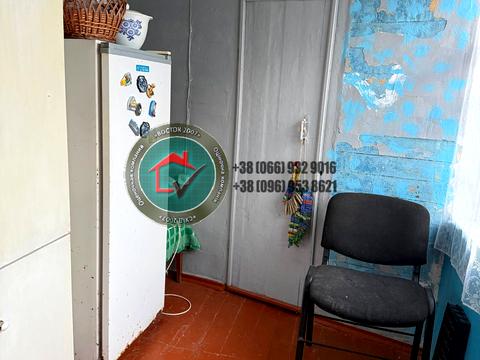 будинок за адресою смт. Коротич, Покровська вул., 11