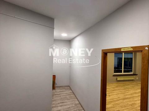 комерційна за адресою Редутна вул., 58