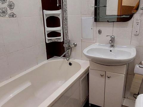 квартира за адресою Республіканська вул., 3