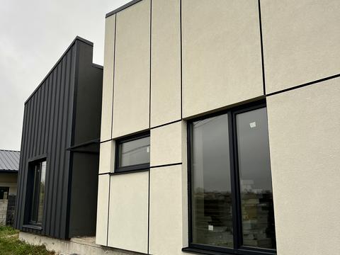 дом по адресу Грунтовая ул.