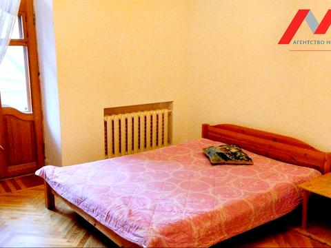 квартира по адресу Межигорская ул., 30