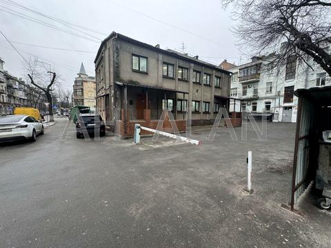 комерційна за адресою Ярославська вул., 29