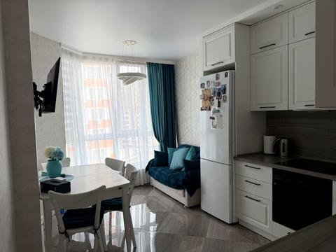 квартира за адресою Євгена Чикаленка вул., 95/1