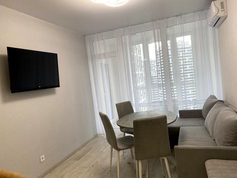 квартира по адресу Олександра Олеся ул., 10