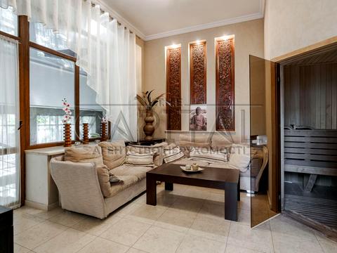 дом по адресу Антония Михайловского ул.