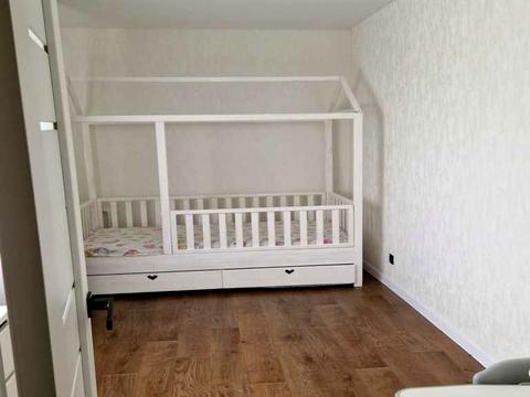 квартира по адресу Решетиловская ул. (Маршала Бирюзова), 50/1