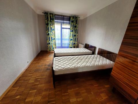 квартира за адресою Жуля Верна бульв. (Ромена Роллана), 4