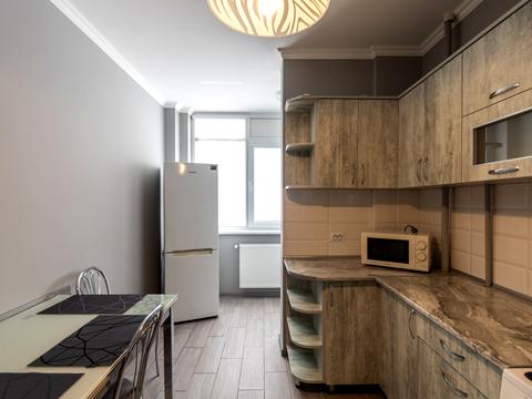 квартира за адресою Євгена Коновальця вул., 7в