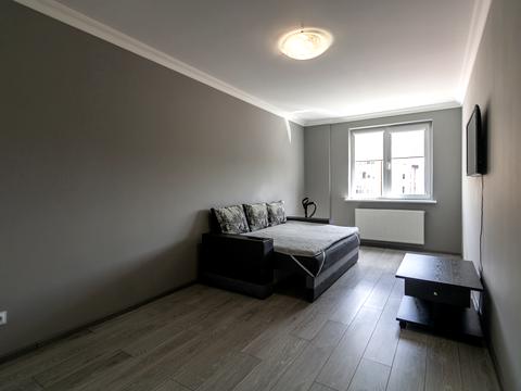 квартира за адресою Євгена Коновальця вул., 7в