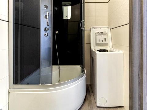 квартира за адресою Євгена Коновальця вул., 7в