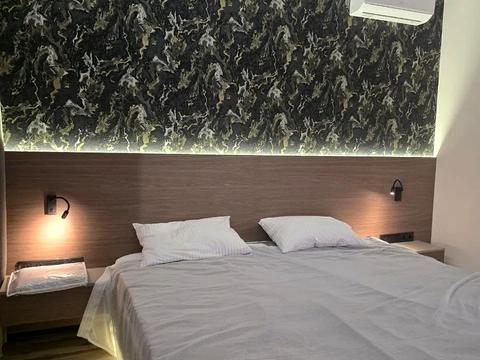 квартира за адресою Добровольців пров., 3