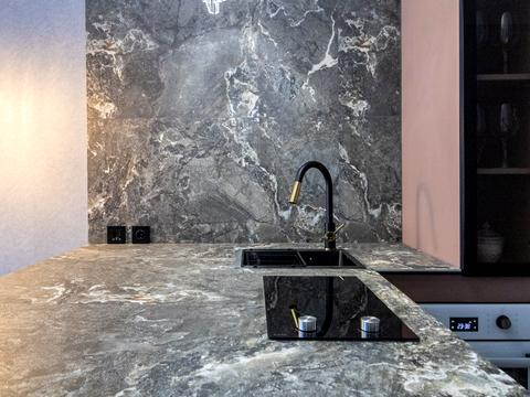 квартира по адресу Химиков ул., к 19, 20