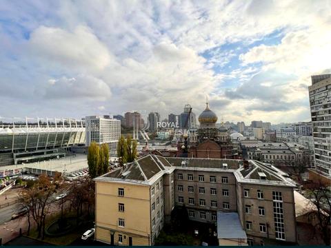 квартира за адресою Шота Руставелі вул., 44