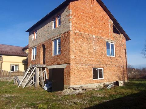 будинок за адресою Грушевського