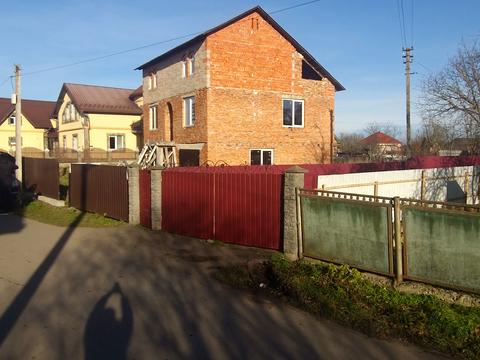 будинок за адресою Грушевського