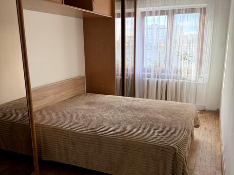 квартира по адресу Листопадная ул., 16