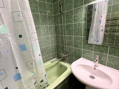 квартира по адресу Листопадная ул., 16