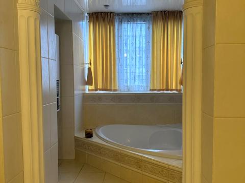 квартира за адресою Тополева вул., 4-8