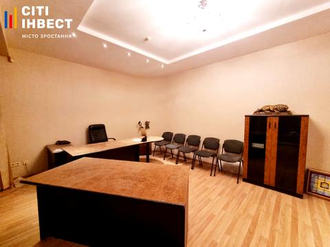 комерційна за адресою 23 Серпня вул., 58а