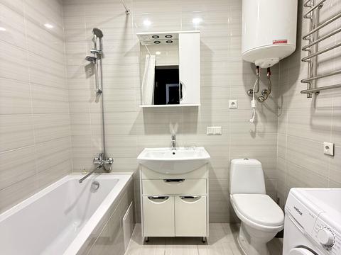 квартира за адресою Салютна вул., 2к1