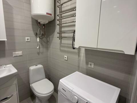 квартира за адресою Салютна вул., 2к1