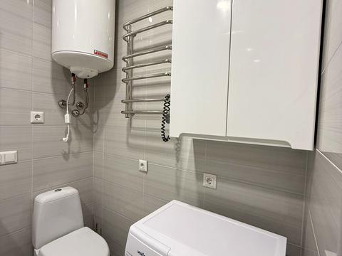 квартира за адресою Салютна вул., 2к1