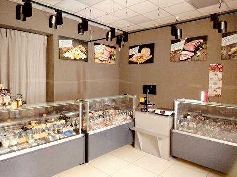 комерційна за адресою Будівельників вул., 29