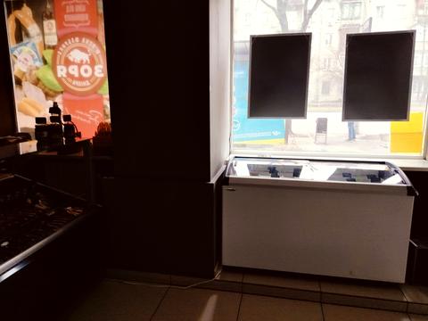 комерційна за адресою Будівельників вул., 29