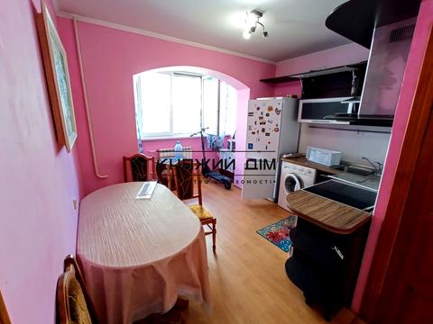 квартира за адресою Анни Ахматової вул., 13-А