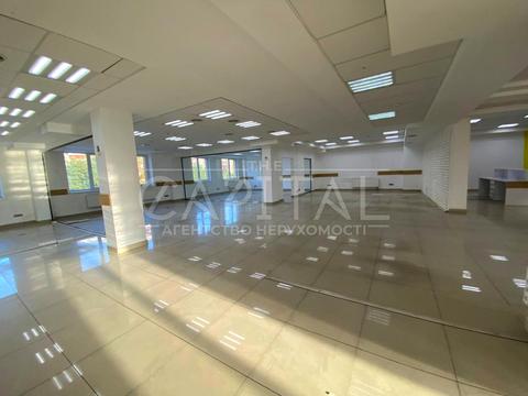 комерційна за адресою Глибочицька вул., 17