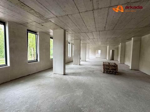 комерційна за адресою Вовчинецька вул., 227