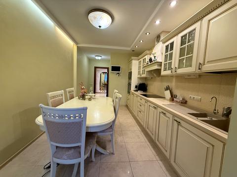 квартира за адресою Срібнокільська вул., 1