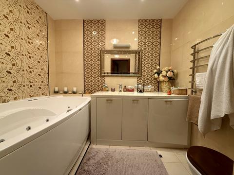 квартира за адресою Срібнокільська вул., 1