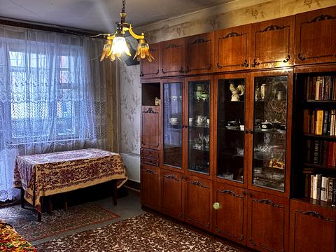 квартира за адресою Захисників України вул., 12