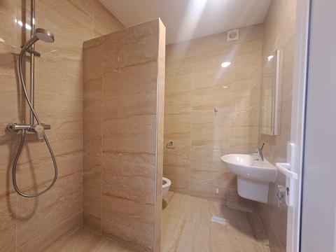 коммерческая по адресу Торговица ул., 11-Б